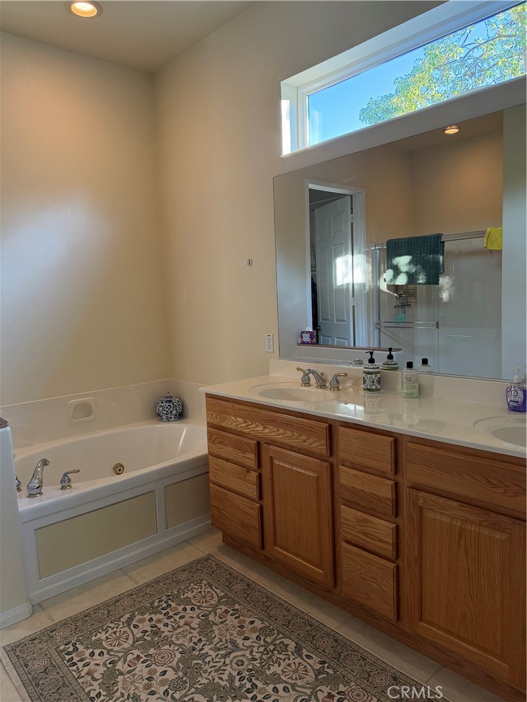 6140 Solama Way Property Photo 28