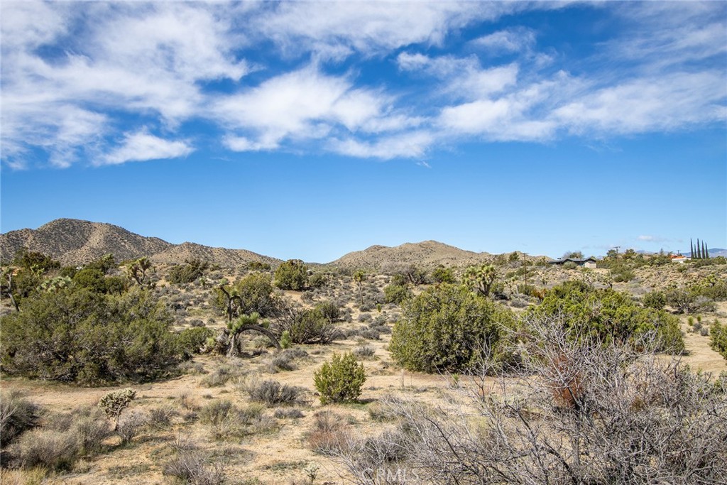 9486 Carmelita Circle Property Photo 11