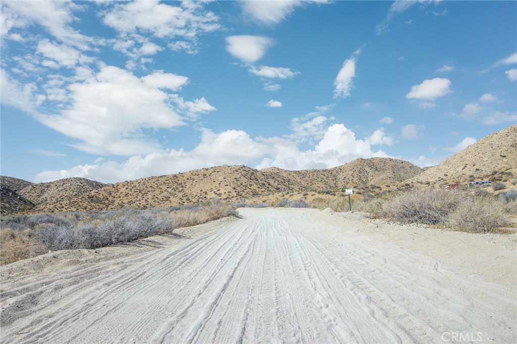 50600 Burns Canyon Road Property Photo 12