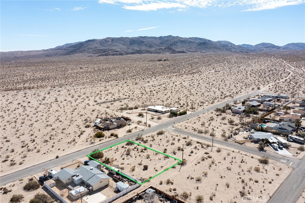 7600 Bedouin Avenue Property Photo 10