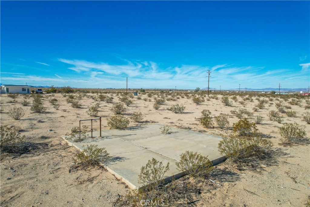 71015 Two Mile Road Property Photo 3