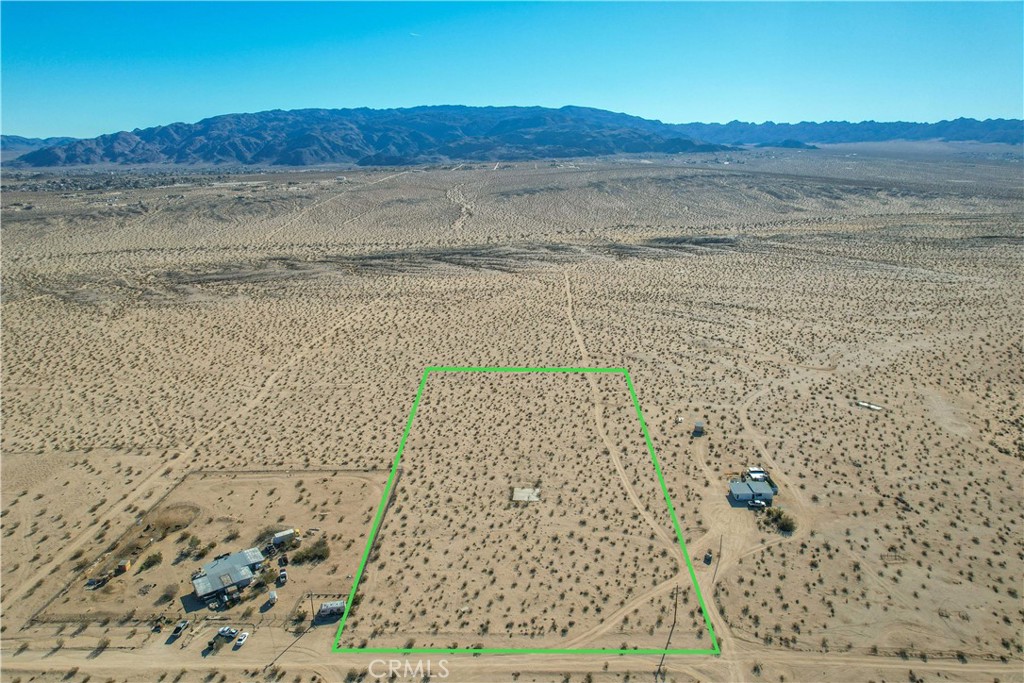71015 Two Mile Road Property Photo 11