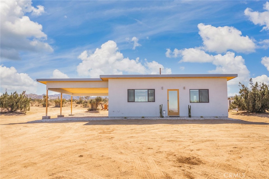 59149 Desert Gold Drive Property Photo 1
