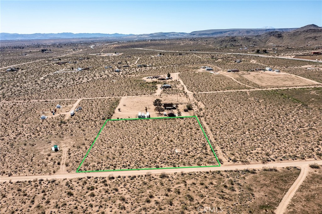 55875 Desideria Drive Property Photo 8