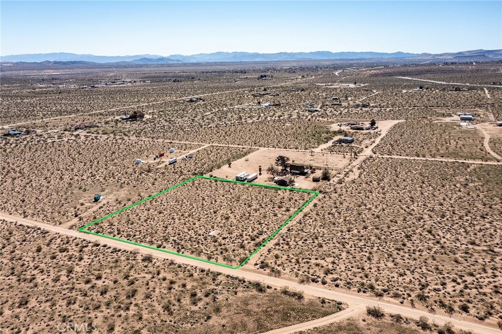 55875 Desideria Drive Property Photo 10