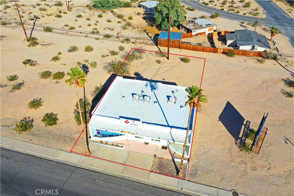 5823 Adobe Road Property Photo 2