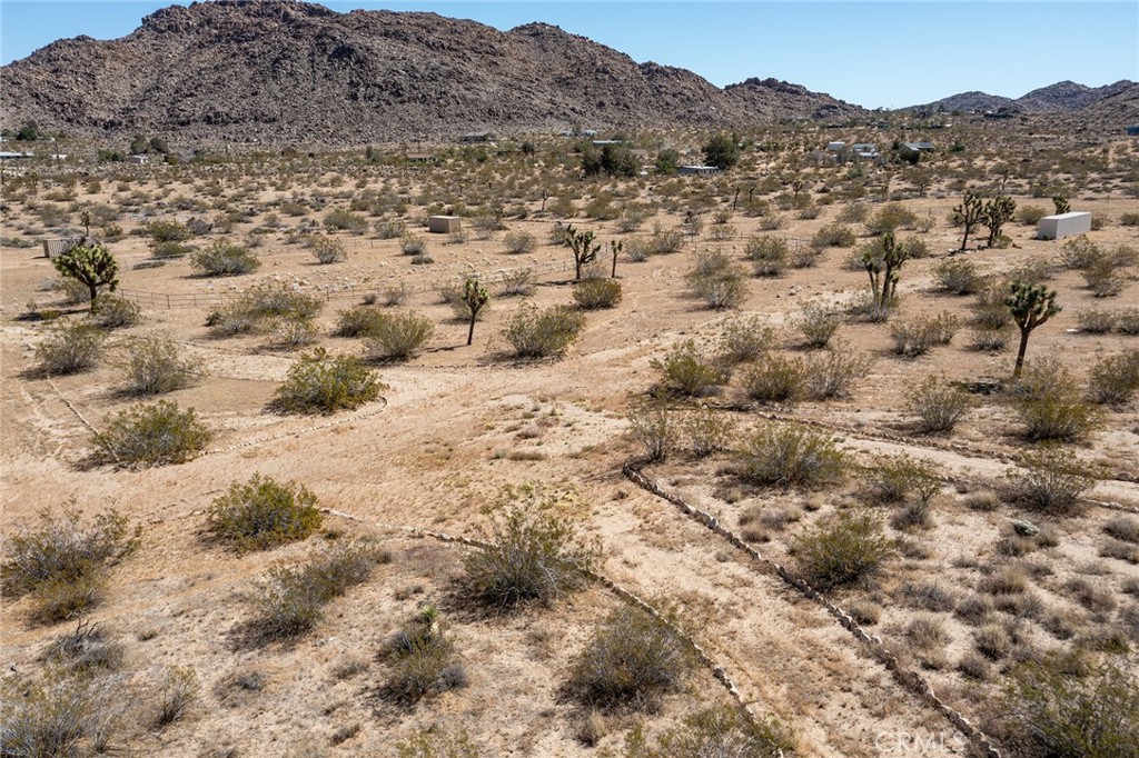 62600 Quail Springs Road Property Photo 12