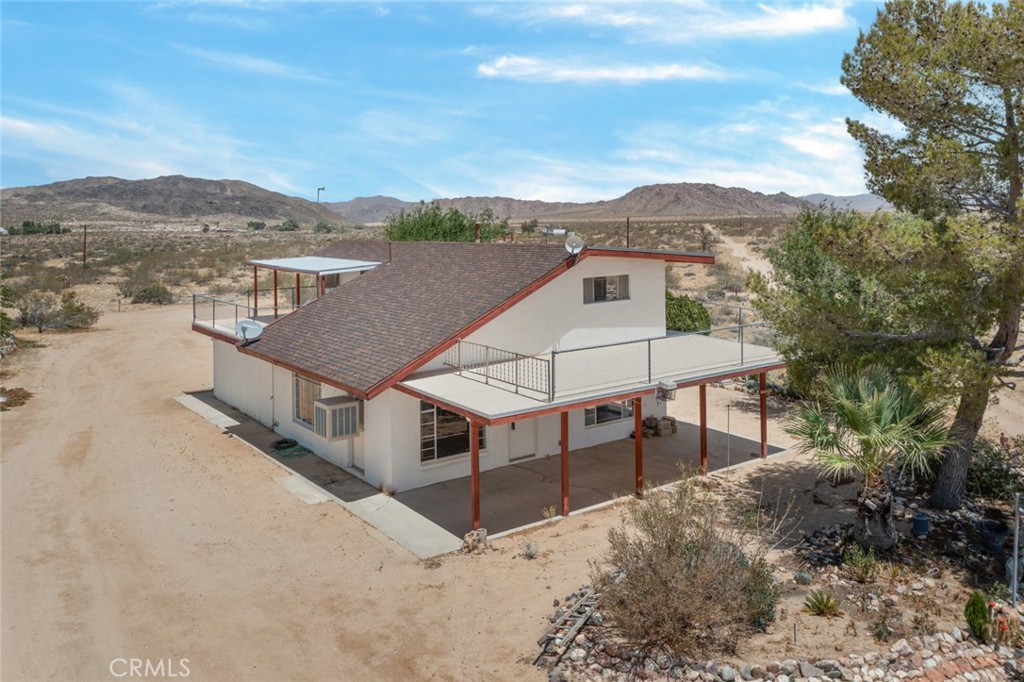 57955 Town Road Property Photo 1