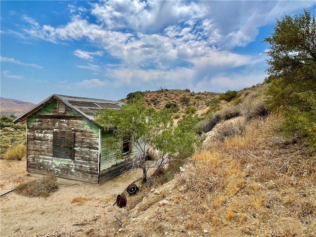0 Pinon Ave Property Photo 3