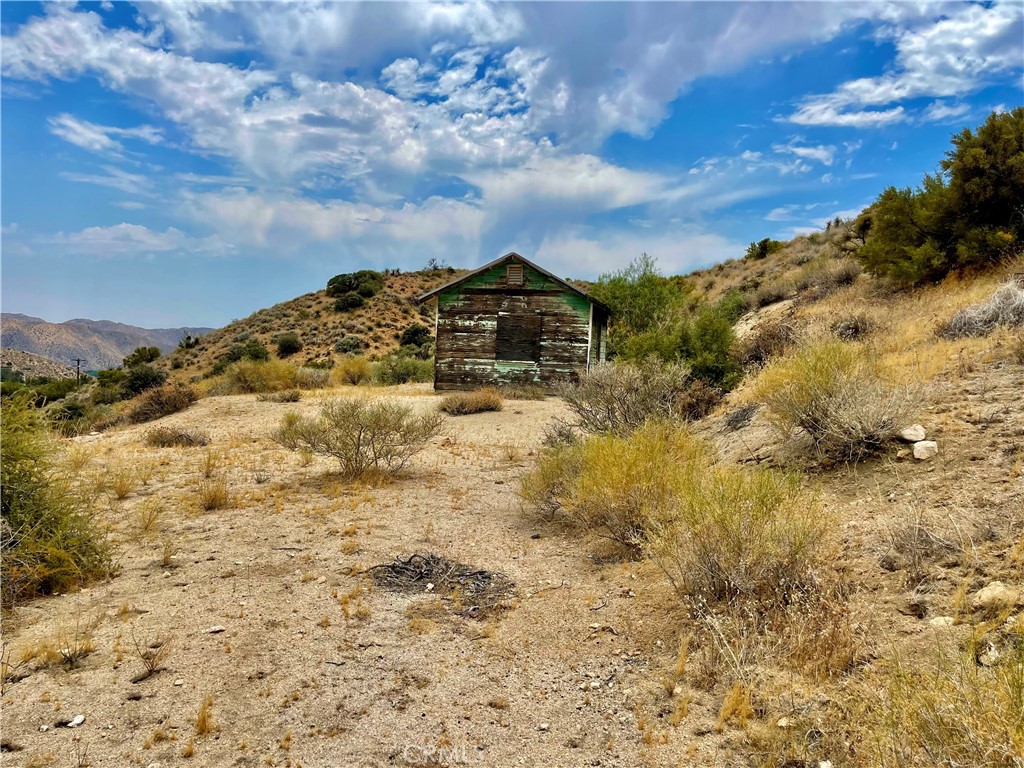 0 Pinon Ave Property Photo 4