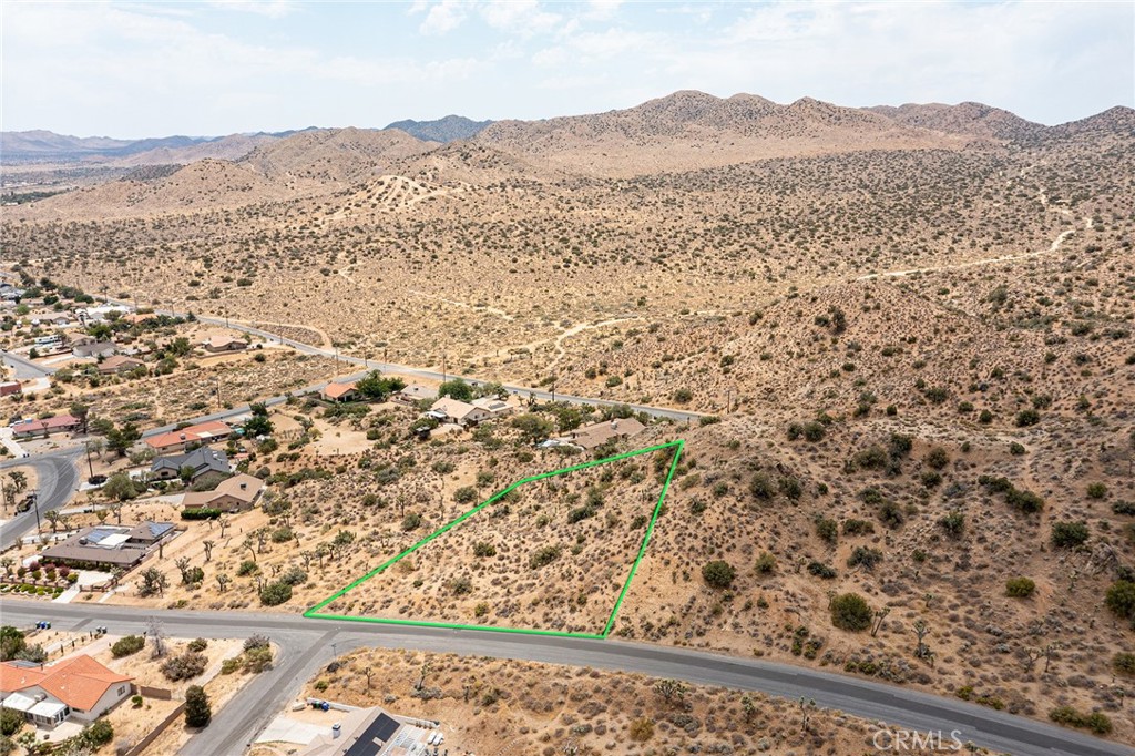 55705 Free Gold Drive Property Photo 1