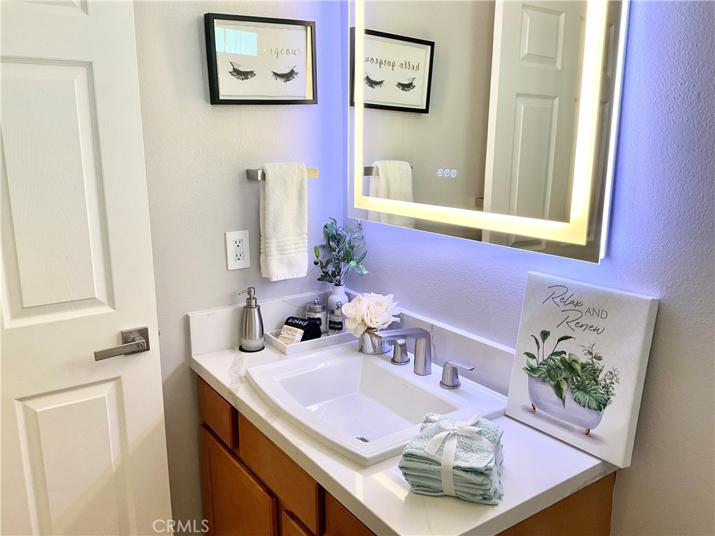 4694 Saddlehorn Road Property Photo 15