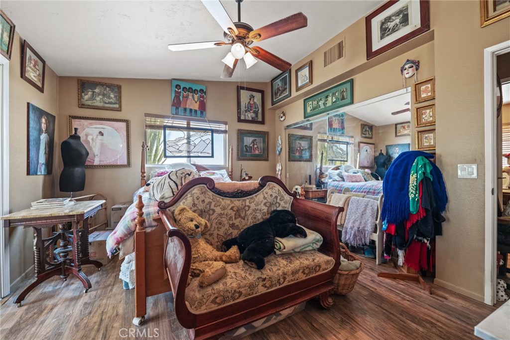 56810 Chipmunk Trail Property Photo 17
