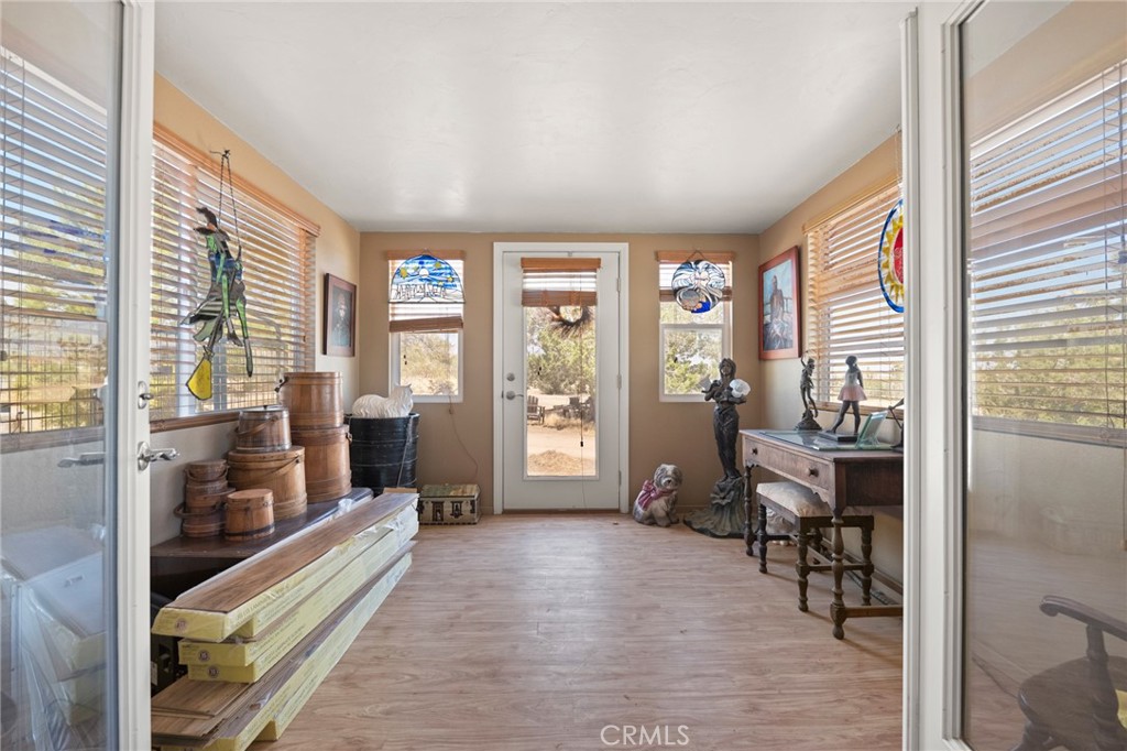 56810 Chipmunk Trail Property Photo 19