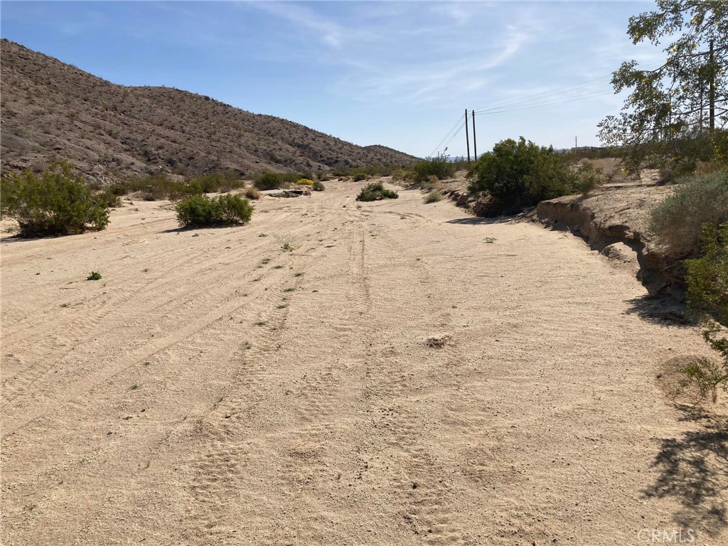 1 Sunnyslope Drive Property Photo 5