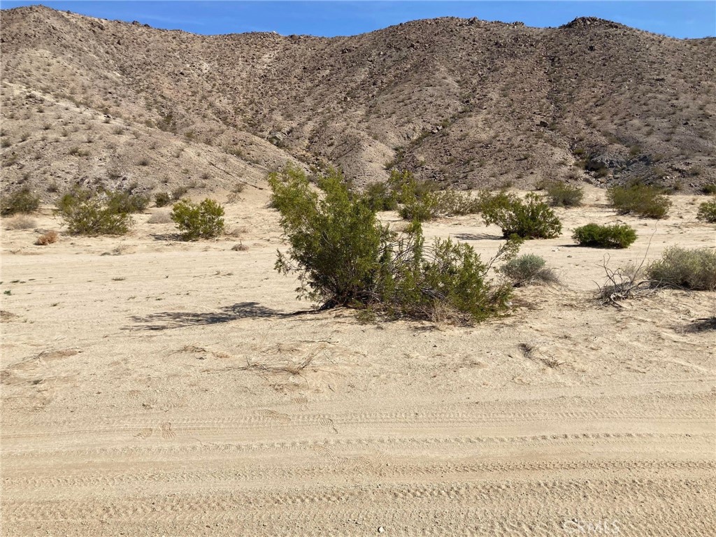 1 Sunnyslope Drive Property Photo 8