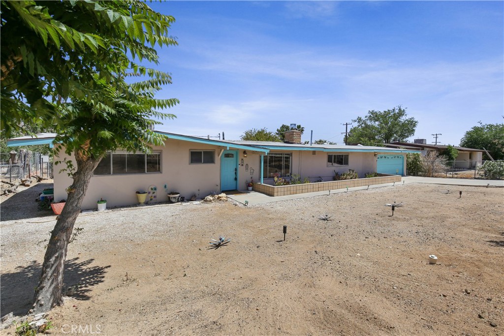 56146 Navajo Trail Property Photo 19