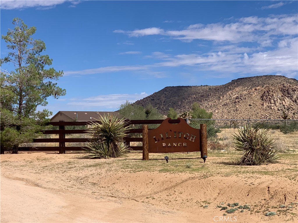52775 Pipes Canyon Road Property Photo 1
