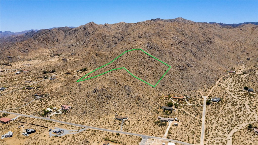 60300 Mountain Trail Property Photo 13