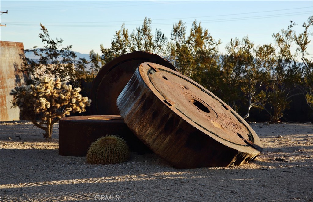 5960 Sunrise Road Property Photo 6