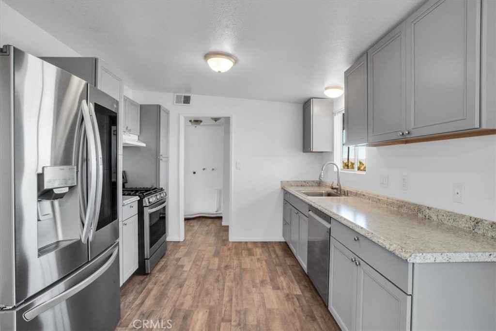 7491 Sahara Avenue Property Photo 11