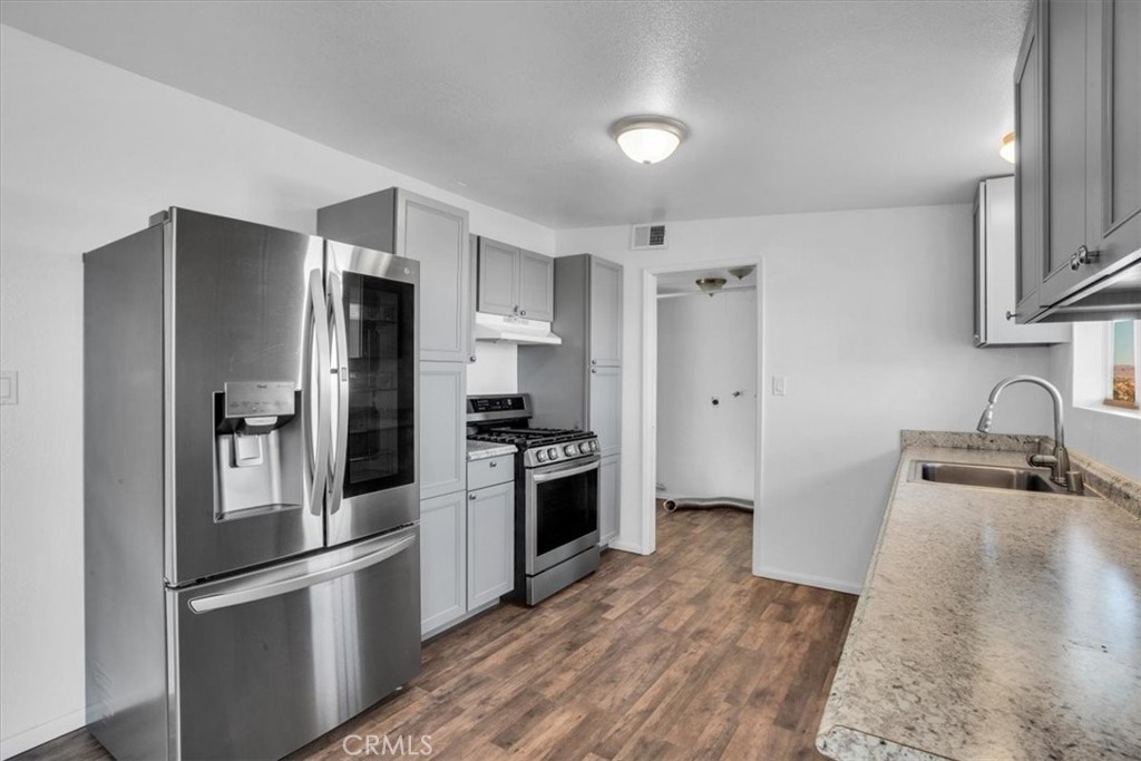 7491 Sahara Avenue Property Photo 12