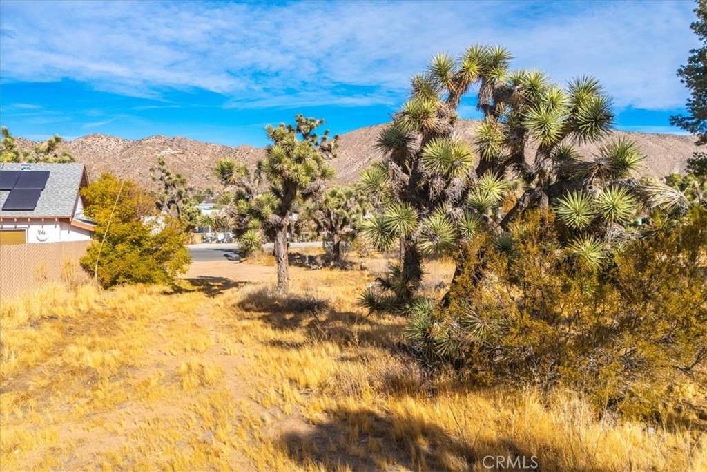 10 Santa Fe Trail Trail Property Photo 6