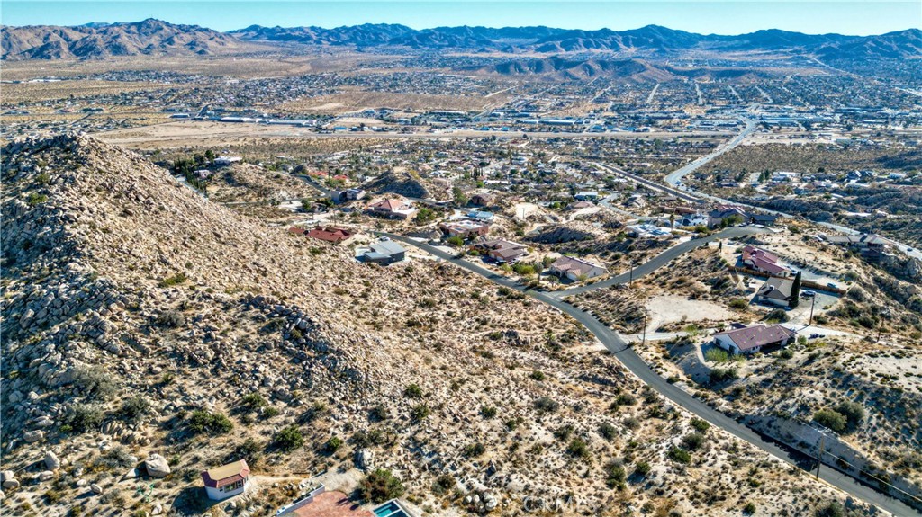 57378 Bandera Road Property Photo 11