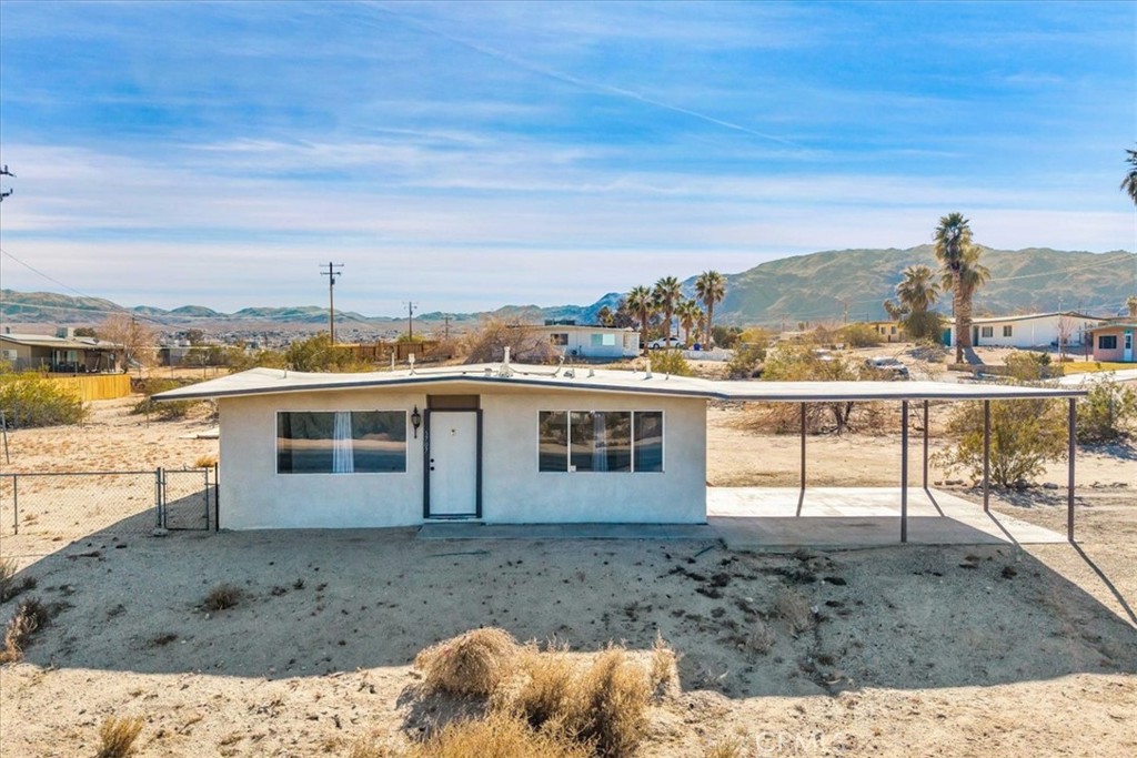 5707 Halsey Avenue Property Photo