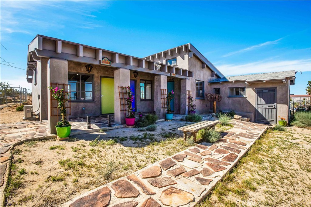 5770 Adobe Road Property Photo 3