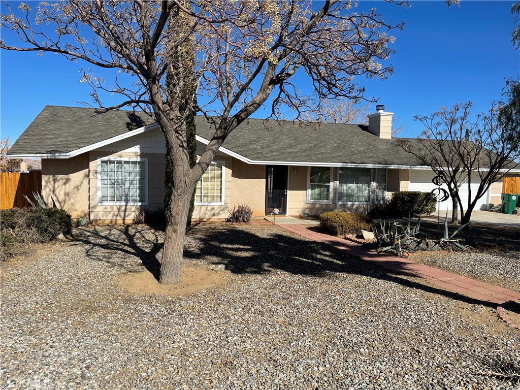 58320 Desert Gold Drive Property Photo 1