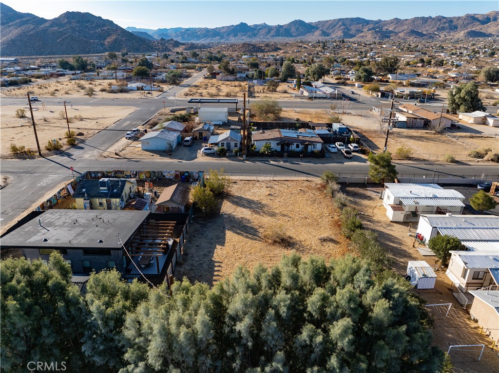 61984 Commercial Street Property Photo 12