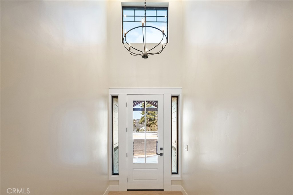 456 Tanglewood Drive Property Photo 8