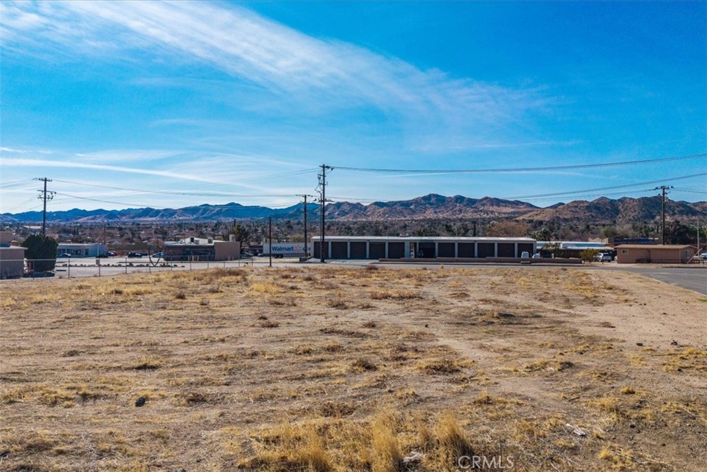55940 Cherokee Trail Property Photo 11