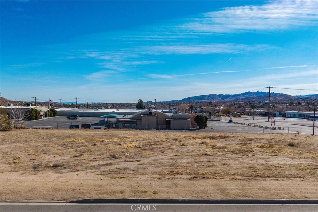 55940 Cherokee Trail Property Photo 12