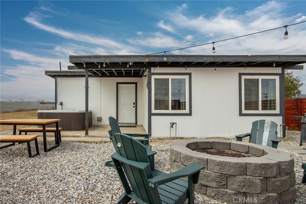 877 Phillips Road Property Photo 4