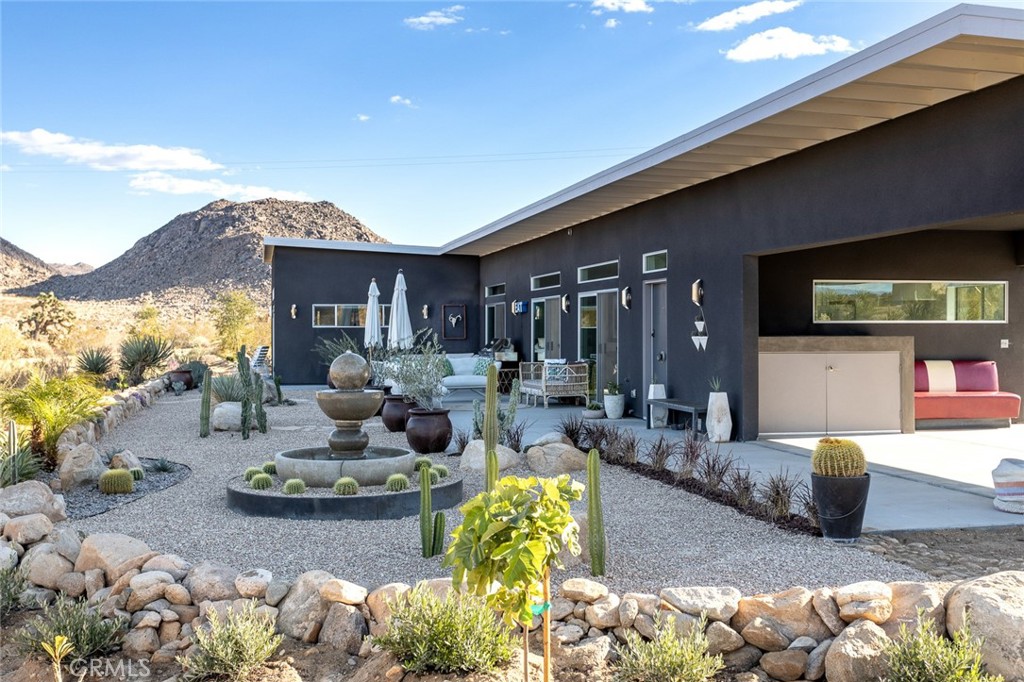 7802 Quail Springs Road Property Photo