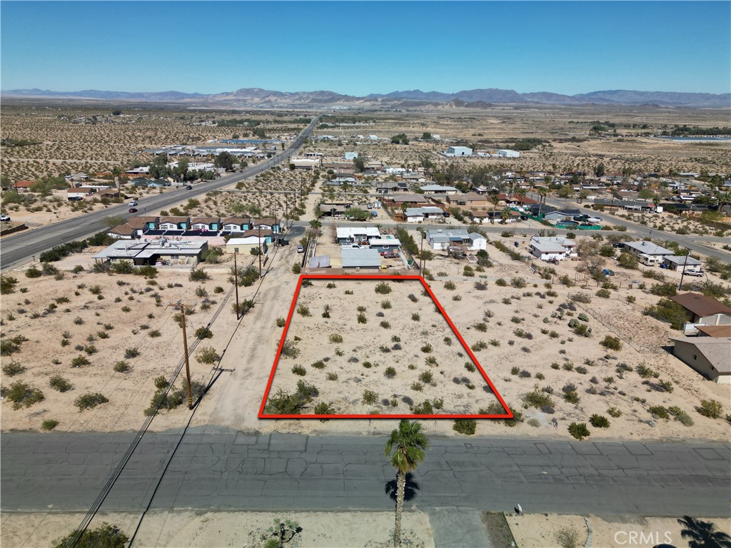 73735 Manana Drive Property Photo 1