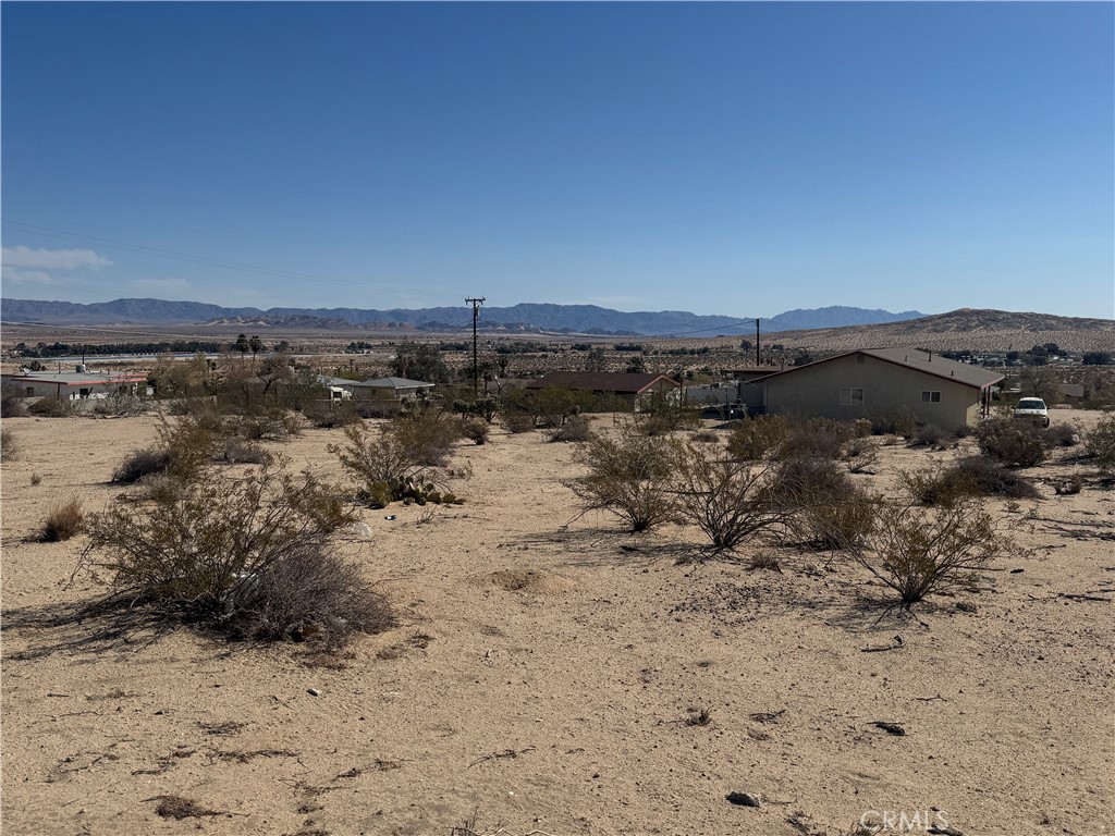73735 Manana Drive Property Photo 7