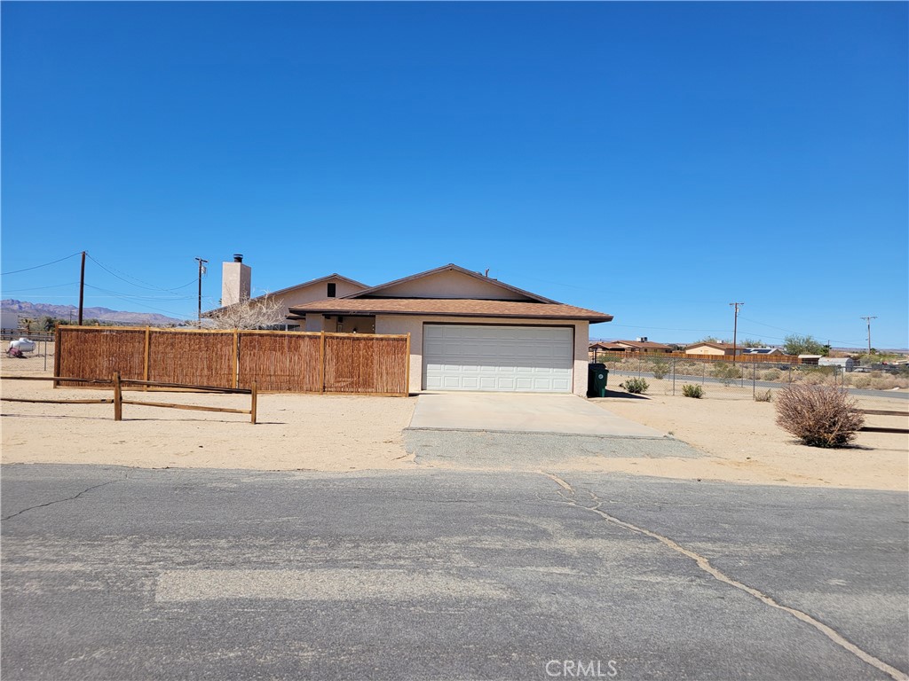 4818 Round Up Road Property Photo