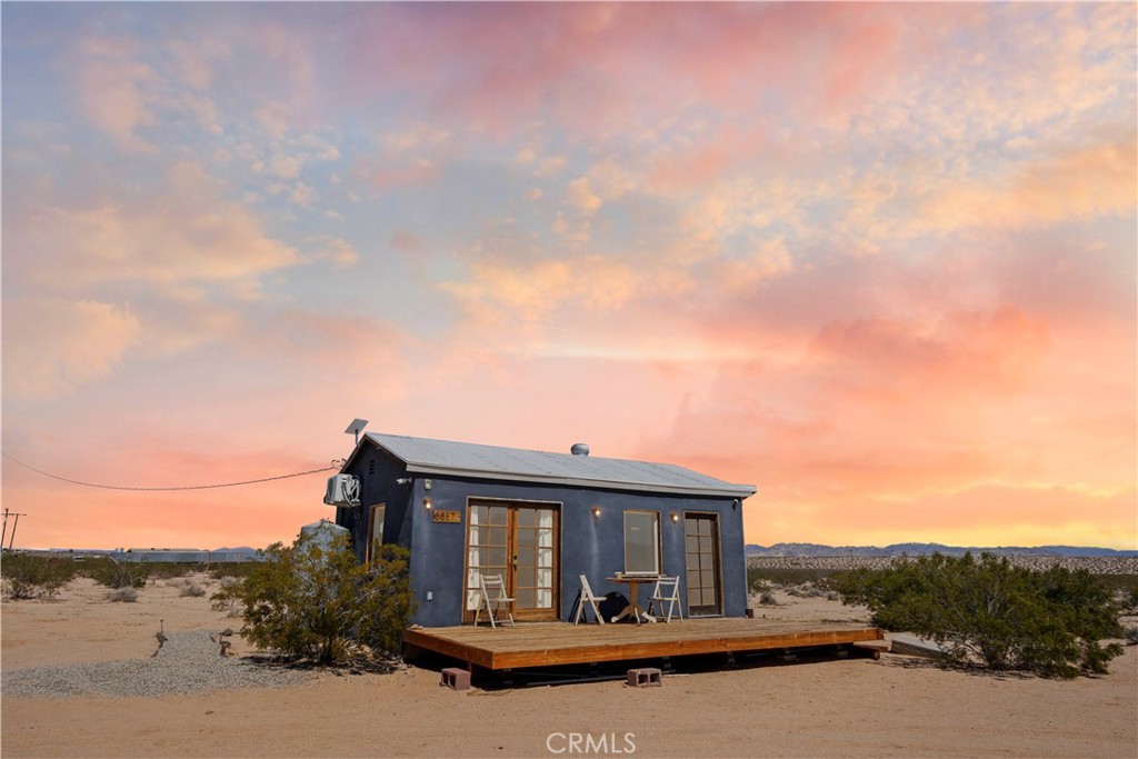 66750 Pole Line Road Property Photo 2