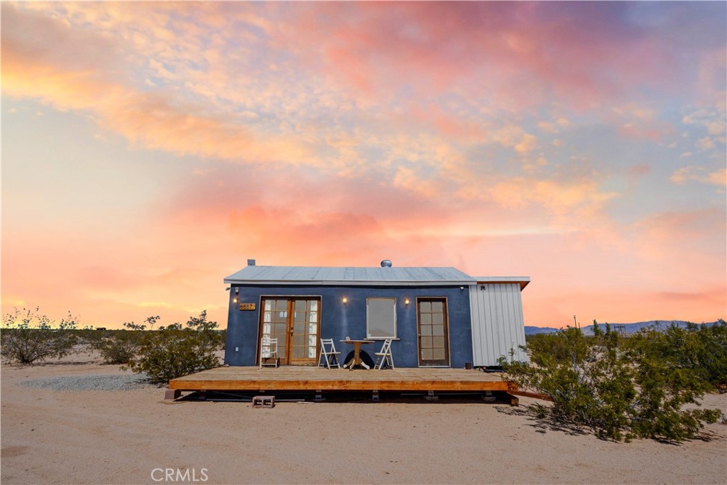 66750 Pole Line Road Property Photo 3