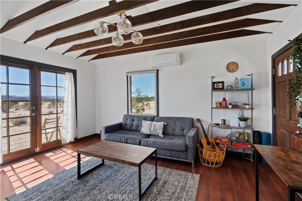 66750 Pole Line Road Property Photo 12