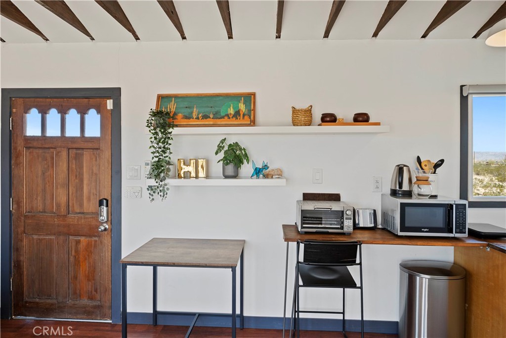 66750 Pole Line Road Property Photo 21