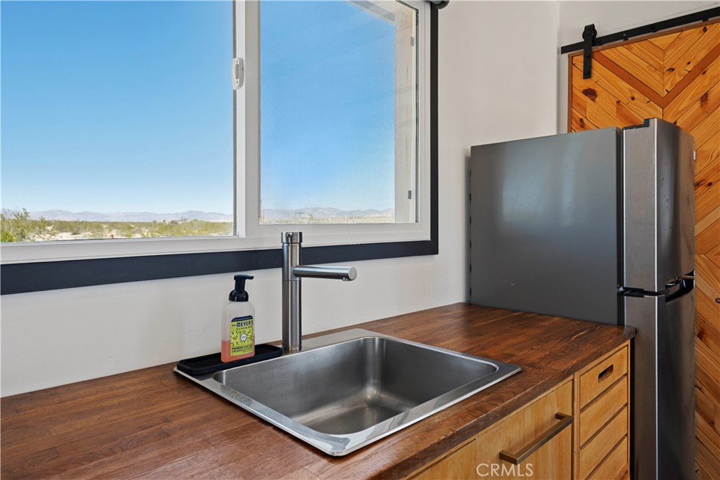 66750 Pole Line Road Property Photo 22