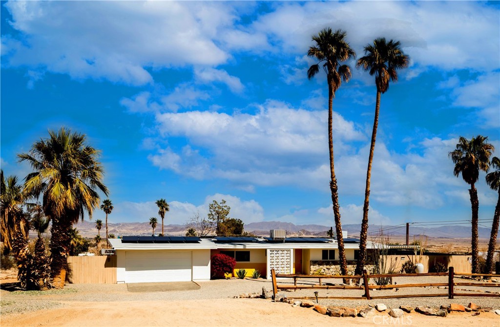 72994 Homestead Drive Property Photo 1