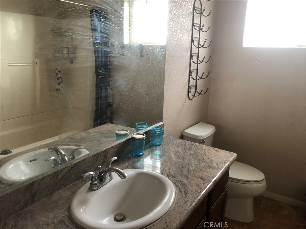 6855 Manzanita Avenue Property Photo 16