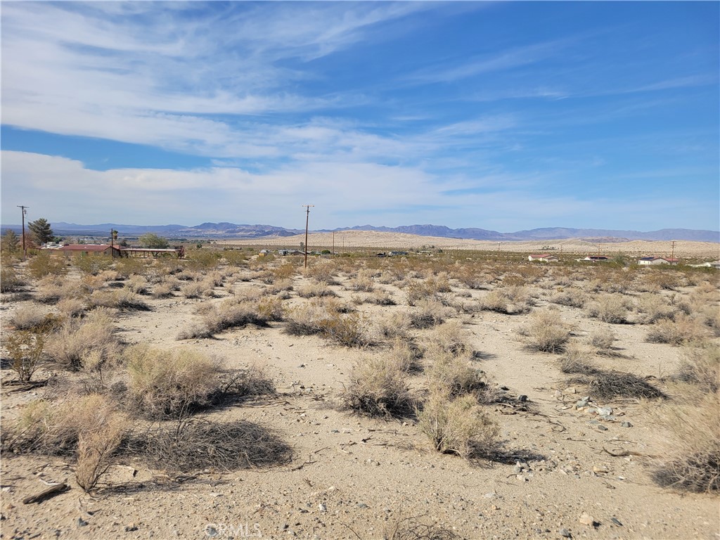 75200 Foothill Drive Property Photo 1