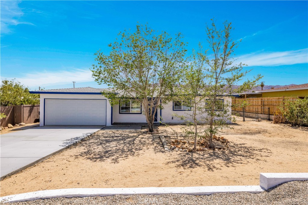 73193 Sun Valley Drive Property Photo 1
