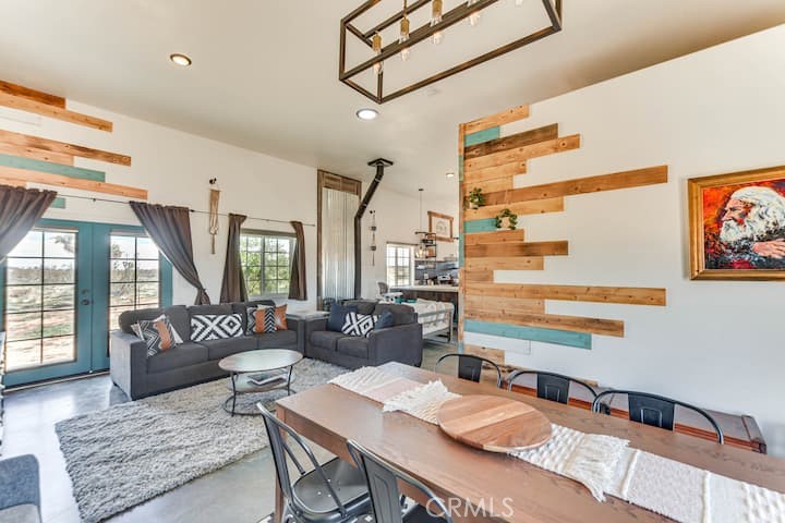 58725 Botkin Road Property Photo
